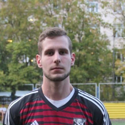 Роман Смотров